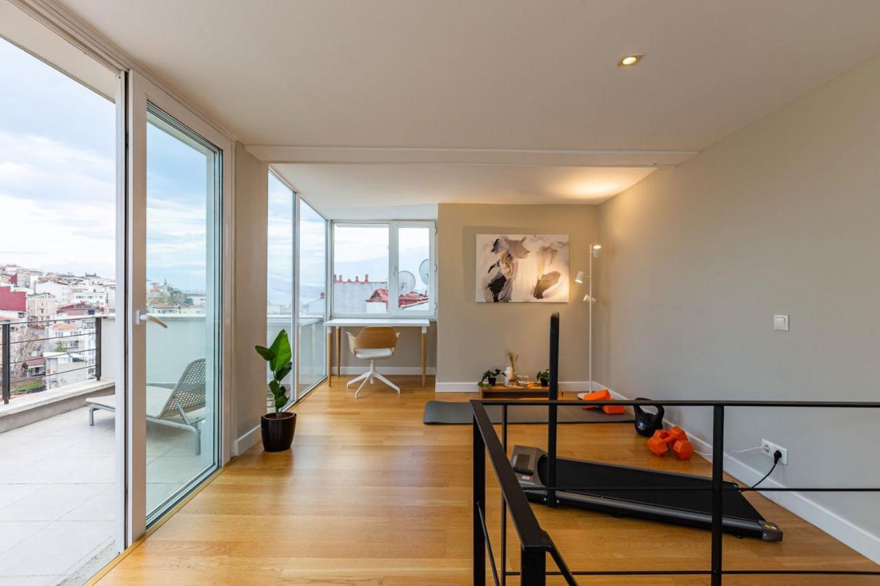 Mesmerizing Flat With Bosphorus View In Beyoglu Apartment Istanbul Exterior foto